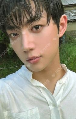 As I am HYEONGSEOP photocard image