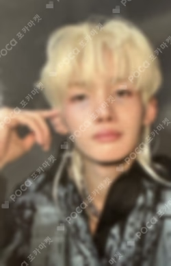 Back to Life WEVERSE LUCKY DRAW JO photocard image