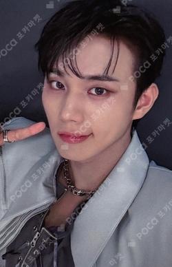 DUH! K-MONSTAR INTAK photocard image