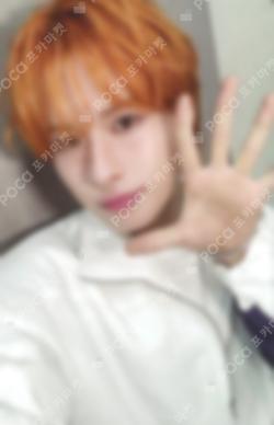 play hard COMPACT Ver. MUSIC KOREA LUCKY DRAW KYUNGMIN photocard image