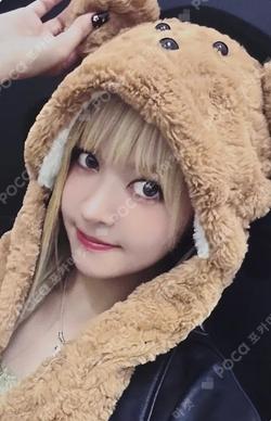 Blue Valentine MAKESTAR Lily photocard image