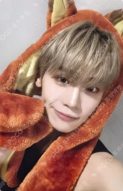 NEVER SAY NEVER WITHMUU KIM TAERAE photocard image