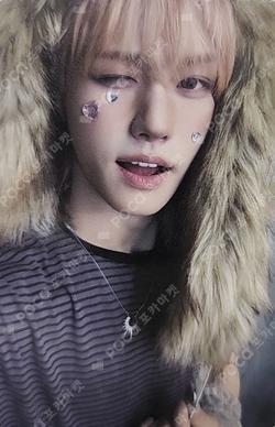 The Passage BROADCAST JUWON photocard image