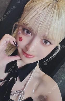 Blue Valentine MAKESTAR Lily photocard image