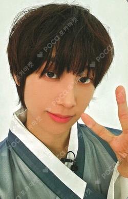 I did it. WITHMUU PARKSEONGHYEON photocard image