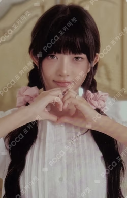 IVE WORLD TOUR [SHOW WHAT I AM] RANDOM PHOTOCARD PACK