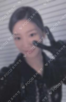 FEARLESS M2U LUCKY DRAW KAZUHA photocard image