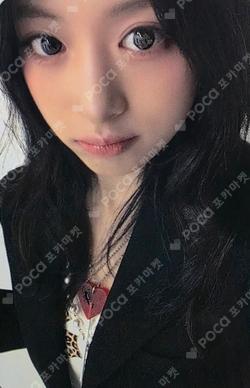 WE GO UP LYRICS STICKER + PHOTOCARD SET AHYEON photocard image