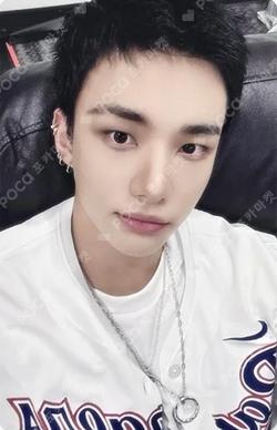 KARMA SOUND WAVE HYUNJIN photocard image