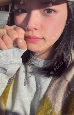 TEN: The Story Goes On Cast Ver. MUSIC KOREA JEONGYEON photocard image