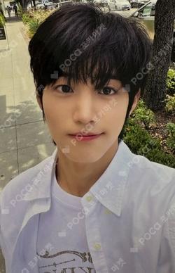 I did it. BROADCAST JANGYONGHOON photocard image