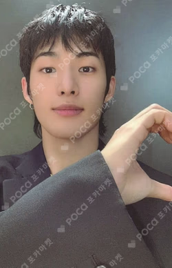 Trophy POCAALBUM ver.