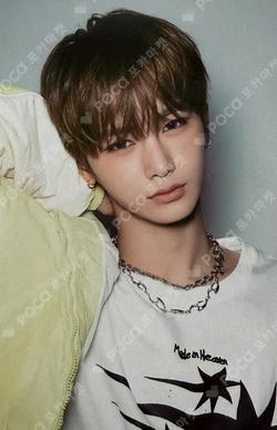 BOYS II PLANETArchive Exhibition ‘AFTER, JOURNEY’ HOLDER &  PHOTOCARD SET ANXIN photocard image