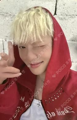 PAGE 2 BROADCAST YOON photocard image