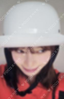 SPAGHETTI Coach Jacket KIM CHAEWON photocard image