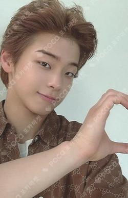 Trophy POCAALBUM ver. Kim Do Gyun photocard image