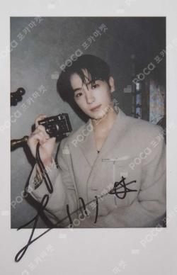 Oat Magazine HYUNJAE photocard image