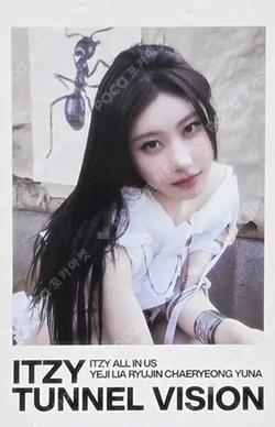 TUNNEL VISION Cassette Tape Ver. CHAERYEONG photocard image
