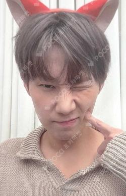 13egin KimSungKyu photocard image