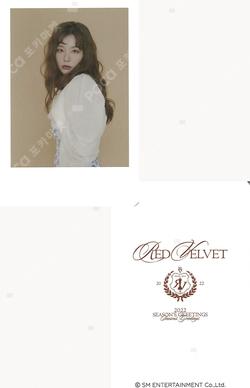 2022 SEASON'S GREETINGS INTERPARK SEULGI photocard image