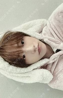 I did it. Hellolive shop JEONGSEMIN photocard image