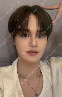 UPSIDE DOWN KTOWN4U LEE DAE HWI photocard image