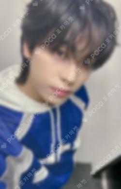 Back to Life UNIVERSAL LUCKY DRAW TAKI photocard image