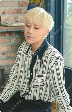 SHINE POST CARD & PHOTOCARD & STICKER SET KimSungKyu photocard image