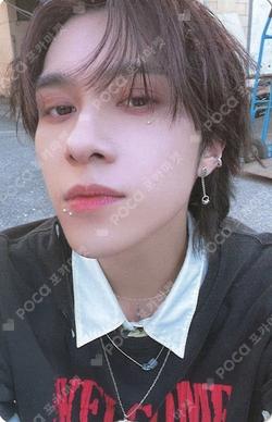 On My Youth EVERLINE LUCKY DRAW HENDERY photocard image