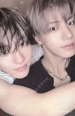 blackout ticket ver. Unit photocard image