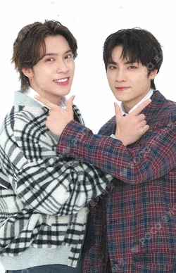 WayZenNi-JAPAN Meeting 2024 -WayV LAND- RANDOM PHOTO CARD