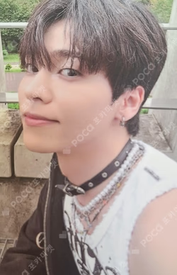 UNBROKEN NO RETREAT VER. U photocard image