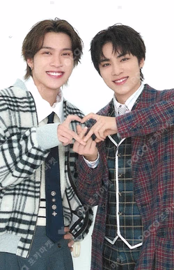 WayZenNi-JAPAN Meeting 2024 -WayV LAND- RANDOM PHOTO CARD Unit photocard image