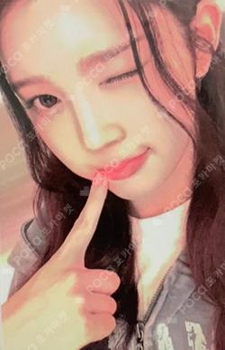 FOCUS WEVERSE A-Na photocard image