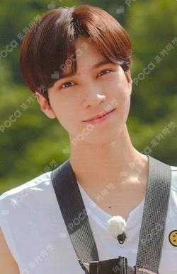 WayVision FLIP BOOK + PHOTO CARD SET HENDERY photocard image