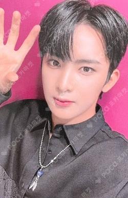 Potential MV BEHIND DVD EVERLINE LINGQI photocard image