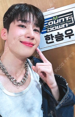 FRAME APPLEMUSIC SEUNGWOO photocard image