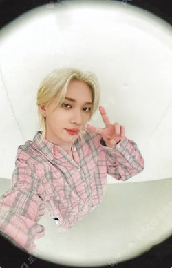 DUH! DEAR MY MUSE THEO photocard image