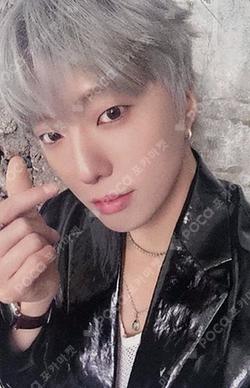 PAGE 2 BROADCAST YOON photocard image