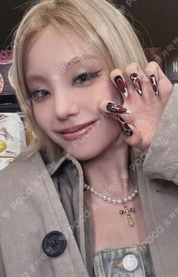 TUNNEL VISION MUSIC KOREA YEJI photocard image