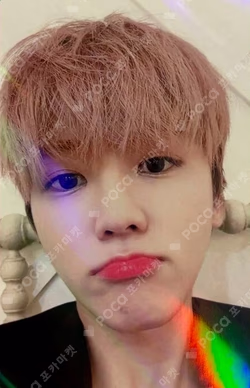 ISTJ Vending Machine Ver. KMS LUCKY DRAW