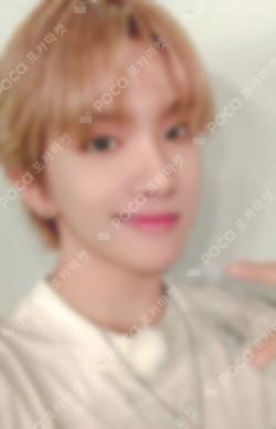 The Action UNIVERSAL WOONHAK photocard image