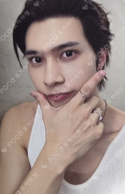 2025 WayV CONCERT [ON THE Way] FINAL IN SEOUL TOUR MINI BAG SET HENDERY photocard image