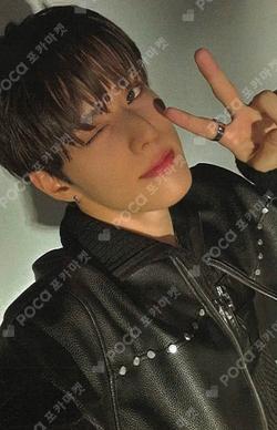 HOUSE OF TRICKY : WRECKING THE HOUSE TRICKY ver. JINSIK photocard image