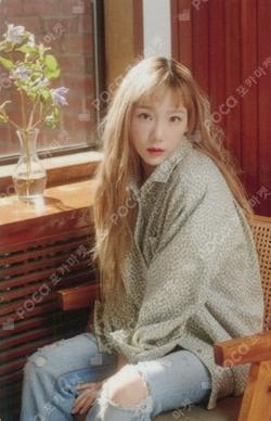 Inside - TAEYEON with S♡NE PHOTO CARD SET A TAEYEON photocard image