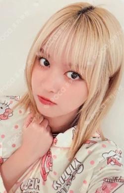 Blue Valentine MAKESTAR Lily photocard image