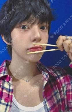 WHO WE ARE WITHMUU CHIHEN photocard image