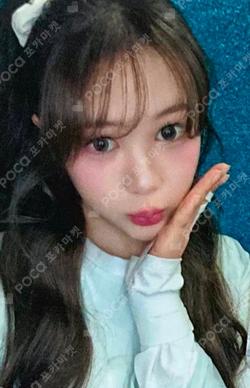 FOCUS MUSIC KOREA YE-ON photocard image