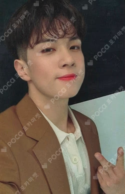 Man on the Moon MD REWARD YOO HWE SEUNG photocard image