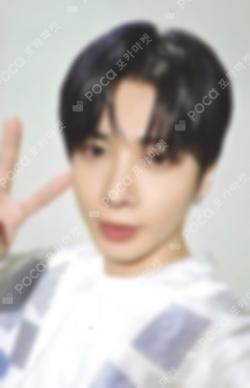 TOMORROW X TOGETHER VR CONCERT : HEART ATTACK TAEHYUN photocard image